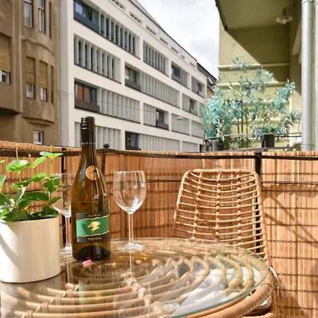 Castle Nest Apartament *